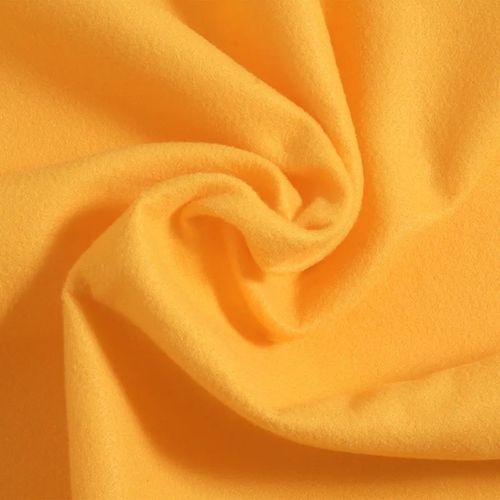 Pañolenci Amarillo Oro