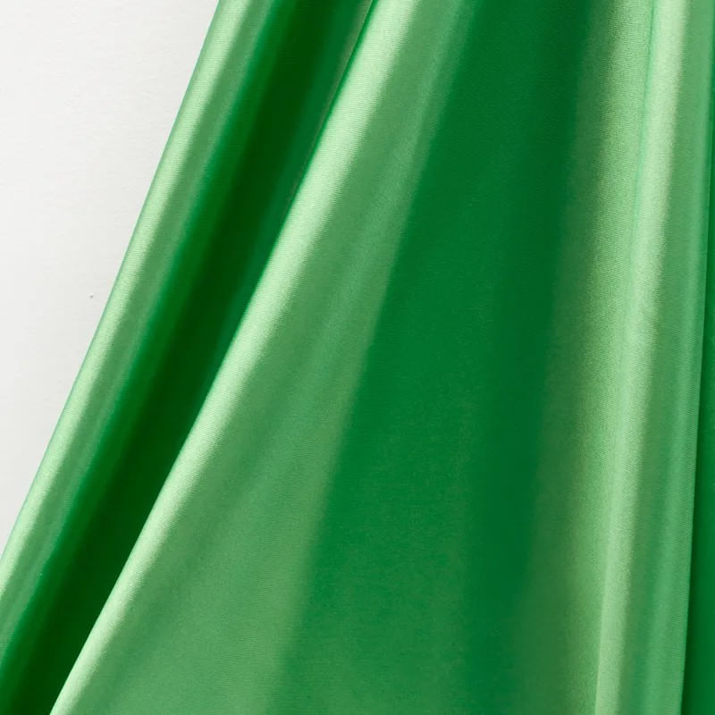 raso-saten-verde-benetton